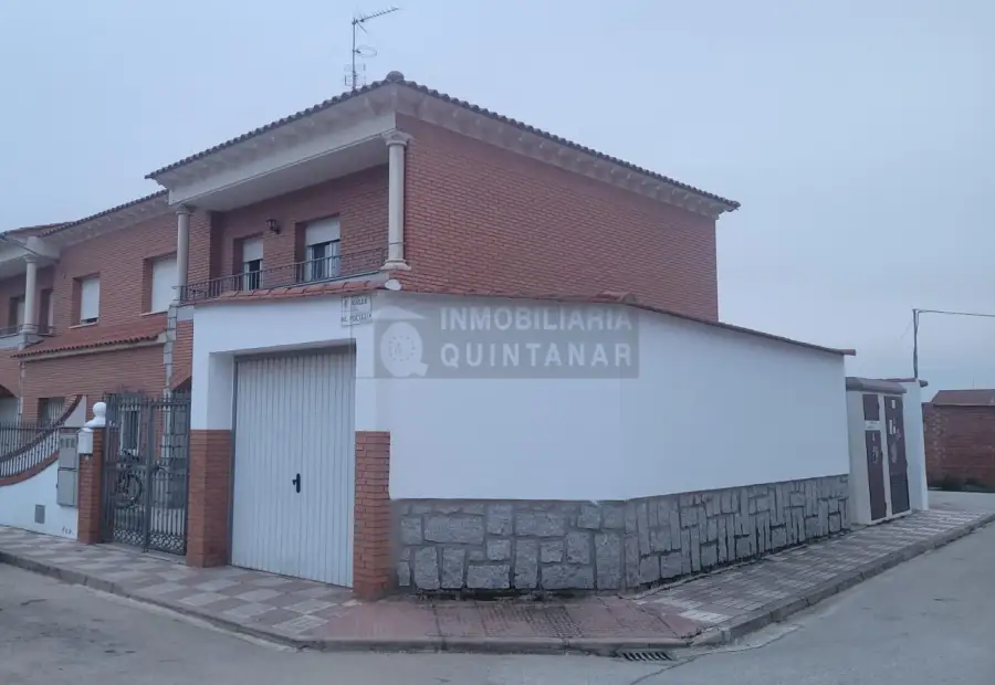 Casa 5 habitaciones En buen estado La Puebla de Almoradiel en La Puebla de Almoradiel