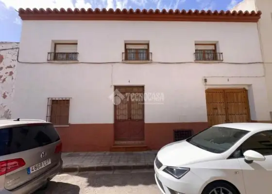 Casa en venta en Manzanares - Manzanares, 34.900 €, 265 m2, ref. 663361