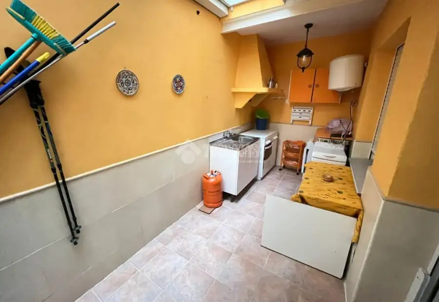 Casa en venta en Navalcán - Navalcán, 79.000 €, 125 m2, ref. 643800 en Navalcán