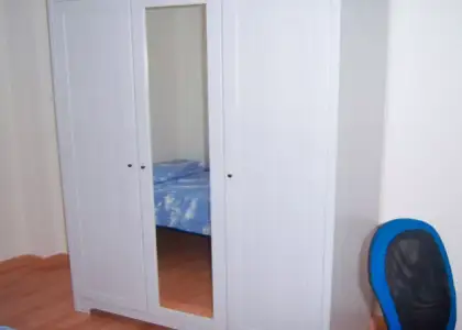Habitación en piso compartido de 3 habitaciones en Zaragoza, solo para hombres. en Zaragoza