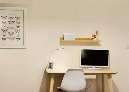 Habitación en un piso compartido de 4 habitaciones en alquiler en Indautxu, todos los gastos incluidos. en Bilbao