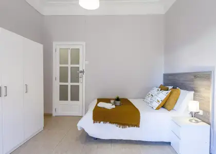 Habitación en un piso compartido de 7 dormitorios en alquiler en Arrancapins, Valencia en Valencia