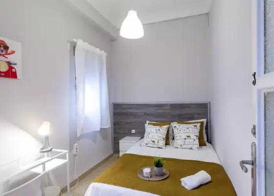 Habitación en un piso compartido de 7 dormitorios en alquiler en Arrancapins, Valencia