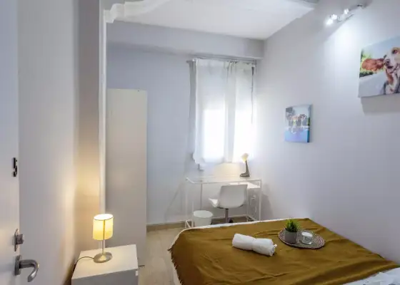 Habitación en un piso compartido de 7 dormitorios en alquiler en Arrancapins, Valencia
