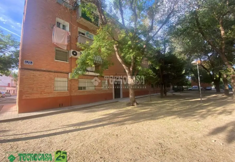 Piso en venta en Ciudad Real - Ciudad Real, 75.000 €, 65 m2, ref. 658772 en Ciudad Real