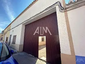 Solar Venta Paseo del Río, Manzanares