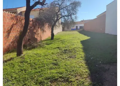 Terreno de 370 m² listo para construir en Argamasilla en Argamasilla de Calatrava