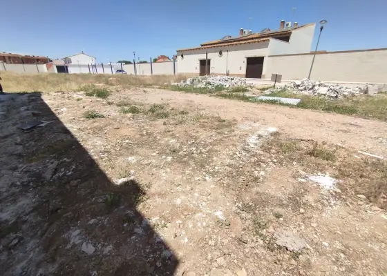 Terreno / Urbanizable En Venta Calle Ángel Luis Valero Perona, Tomelloso