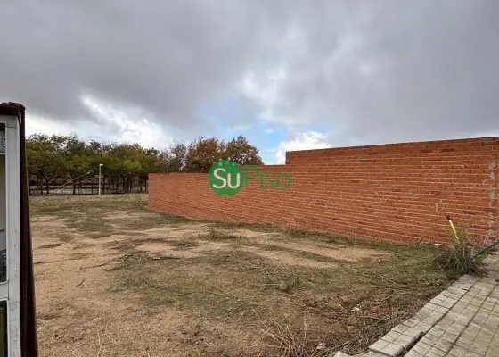 venta de terreno en Bargas, CENTRO