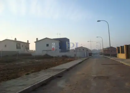 venta de terreno en Valdepeñas, NUEVO VALDEPEÑAS en Valdepeñas